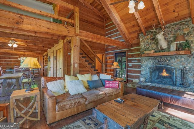 1049 Rockwater Road, Ellijay, GA 30536