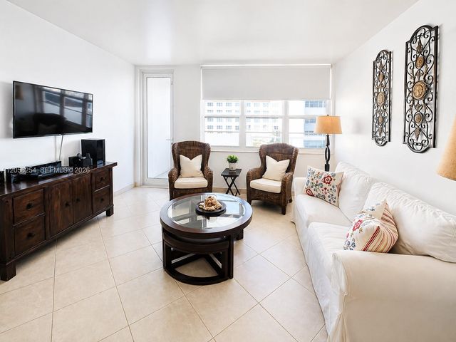 100 Lincoln Rd 602, Miami Beach, FL 33139