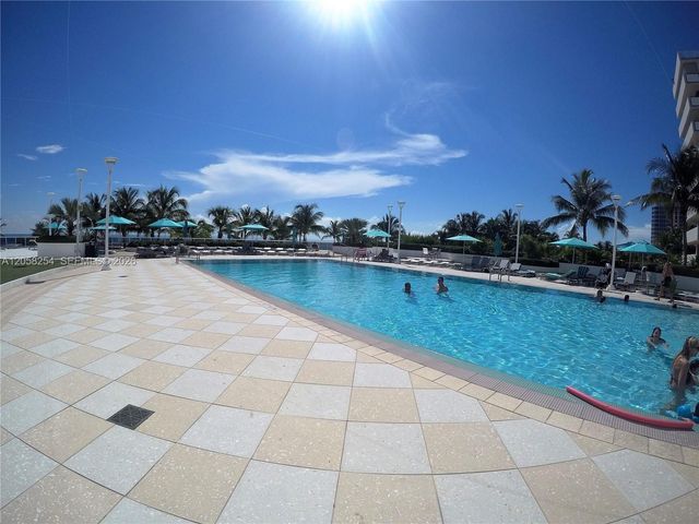 100 Lincoln Rd 602, Miami Beach, FL 33139
