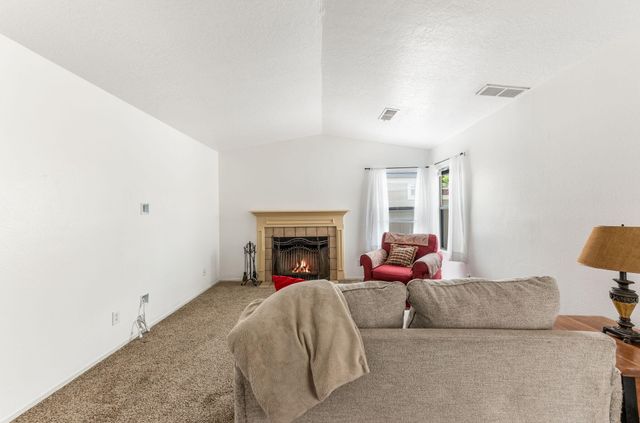 332 Sundt Court NE, Rio Rancho, NM 87124