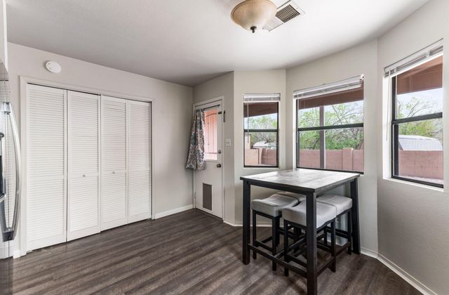 332 Sundt Court NE, Rio Rancho, NM 87124