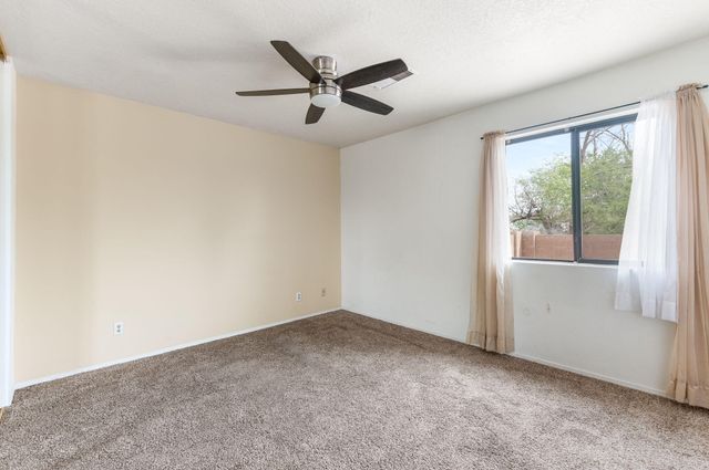 332 Sundt Court NE, Rio Rancho, NM 87124