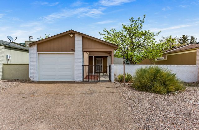 332 Sundt Court NE, Rio Rancho, NM 87124