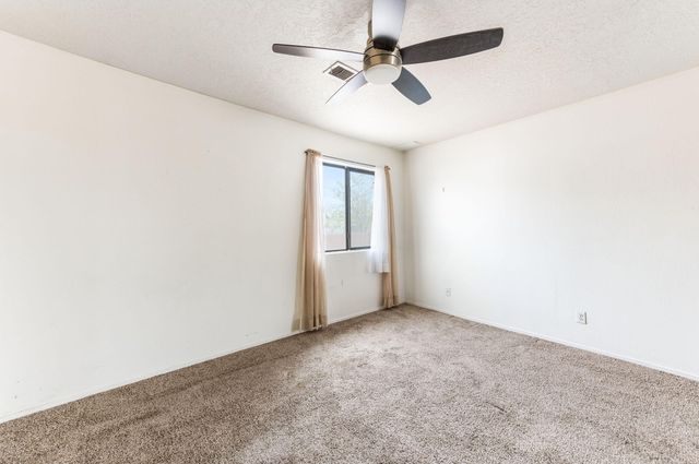 332 Sundt Court NE, Rio Rancho, NM 87124