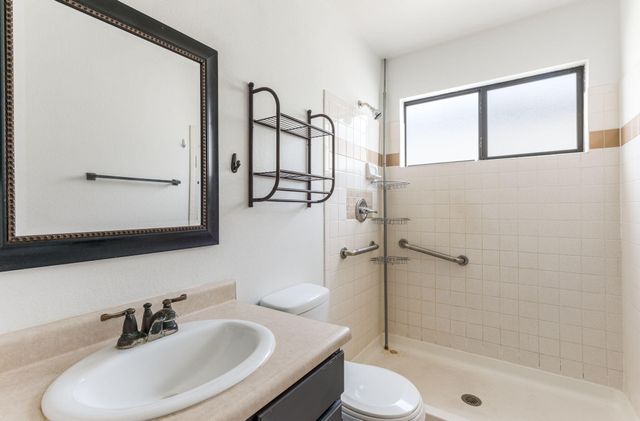 332 Sundt Court NE, Rio Rancho, NM 87124