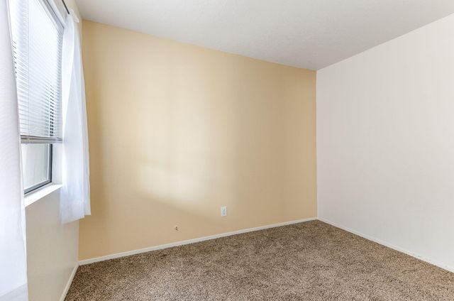 332 Sundt Court NE, Rio Rancho, NM 87124