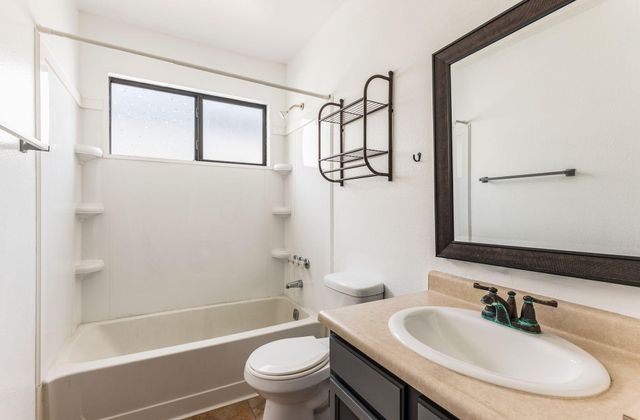 332 Sundt Court NE, Rio Rancho, NM 87124