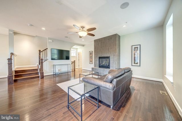 44501 YARMOUTH DR, Ashburn, VA 20147