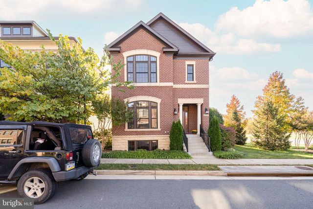 44501 YARMOUTH DR, Ashburn, VA 20147