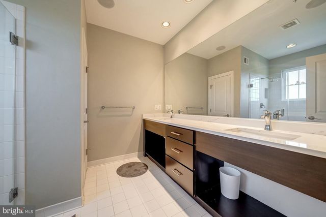 44501 YARMOUTH DR, Ashburn, VA 20147
