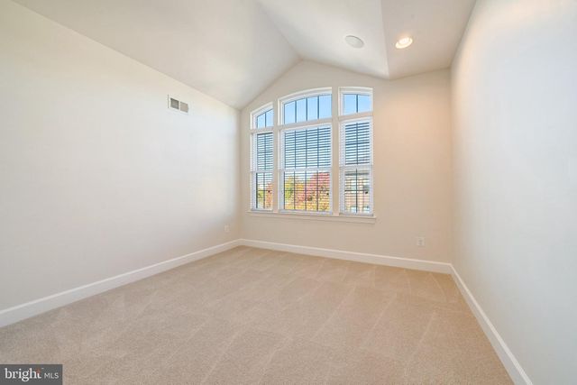 44501 YARMOUTH DR, Ashburn, VA 20147