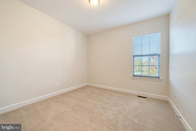 44501 YARMOUTH DR, Ashburn, VA 20147