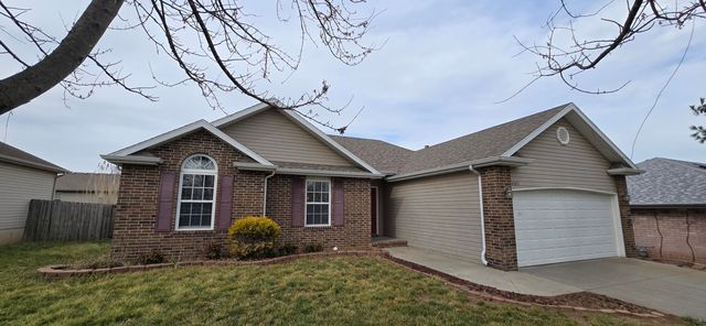 4365 W Juno Street, Springfield, MO 65802