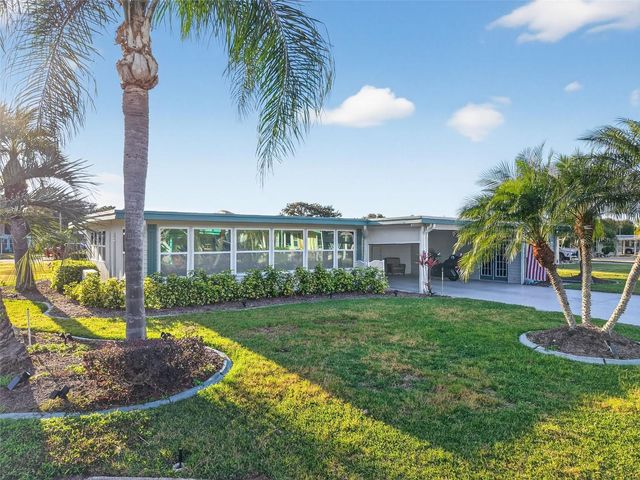 705 FALCON DRIVE, Tavares, FL 32778