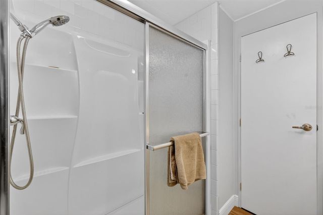 705 FALCON DRIVE, Tavares, FL 32778