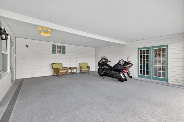 705 FALCON DRIVE, Tavares, FL 32778