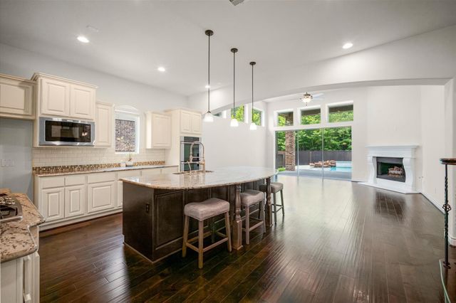 23022 Creek Park Drive, Spring, TX 77389