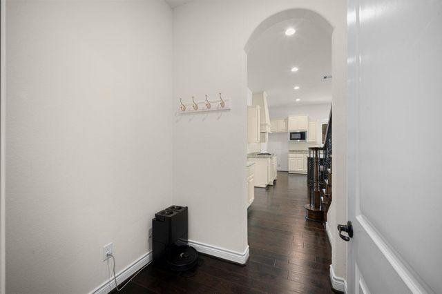 23022 Creek Park Drive, Spring, TX 77389