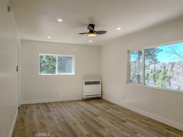 660 Acacia, Crestline, CA 92325