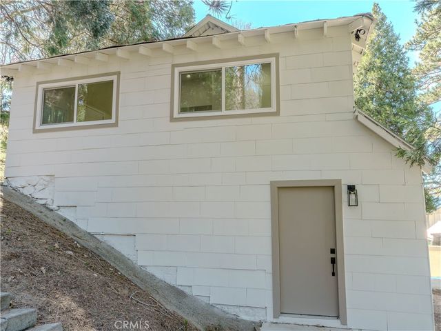 660 Acacia, Crestline, CA 92325
