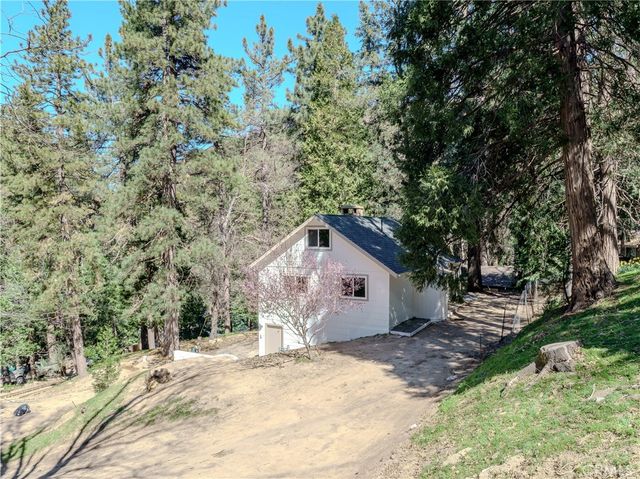 660 Acacia, Crestline, CA 92325