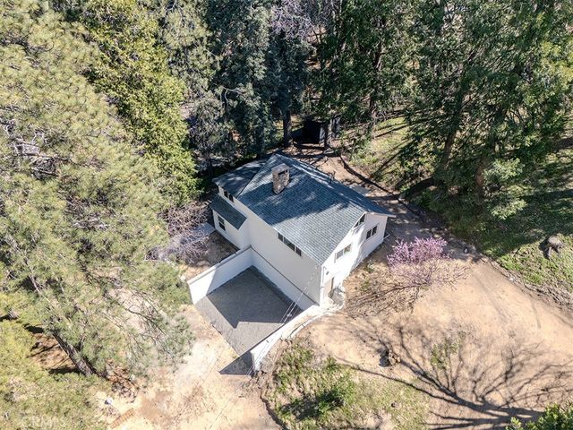 660 Acacia, Crestline, CA 92325