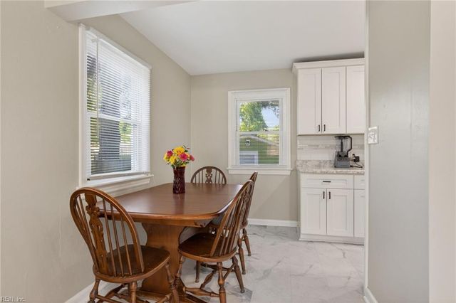 1106 Anne AVE, Chesapeake, VA 23324