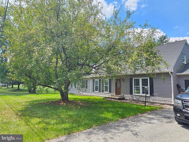 125 ENDSLOW RD, Marietta, PA 17547