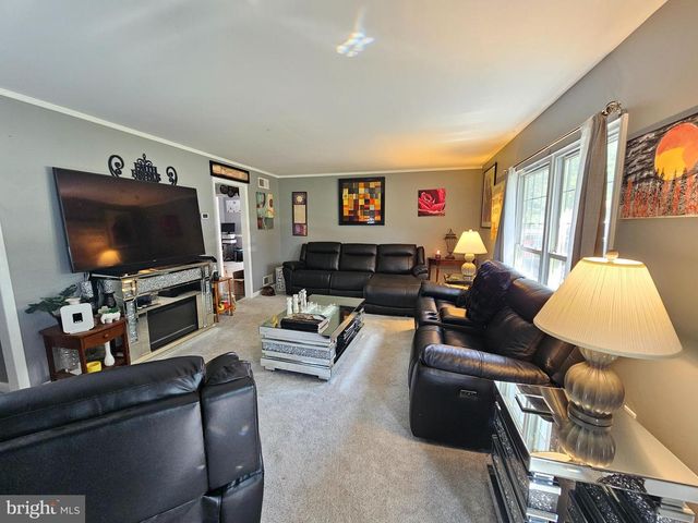 125 ENDSLOW RD, Marietta, PA 17547