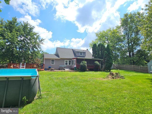 125 ENDSLOW RD, Marietta, PA 17547