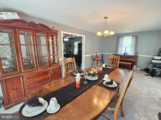 125 ENDSLOW RD, Marietta, PA 17547