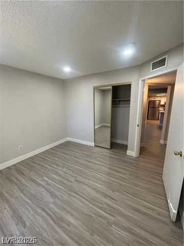 9070 Spring Mountain Road 210, Las Vegas, NV 89117
