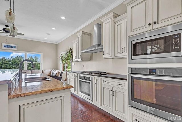 1463 E Commander Court, Bloomington, IN 47401