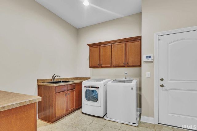 1463 E Commander Court, Bloomington, IN 47401