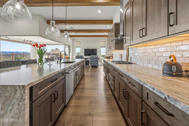 3203 DUSTY TRAIL Drive, Wickenburg, AZ 85390