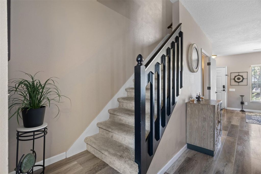 Image 15 of property listing at 388 COUNTRYSIDE KEY BOULEVARD, Oldsmar, FL 34677