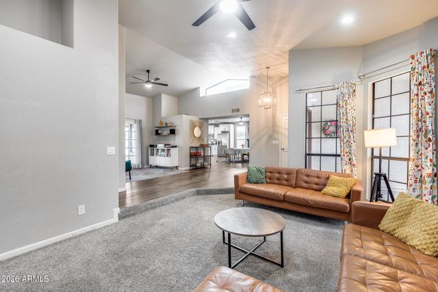 1042 W NEWPORT BEACH Drive, Gilbert, AZ 85233