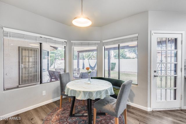 1042 W NEWPORT BEACH Drive, Gilbert, AZ 85233