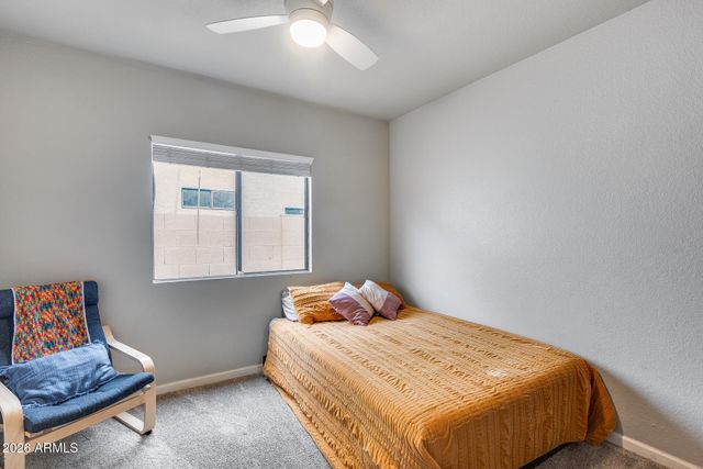 1042 W NEWPORT BEACH Drive, Gilbert, AZ 85233