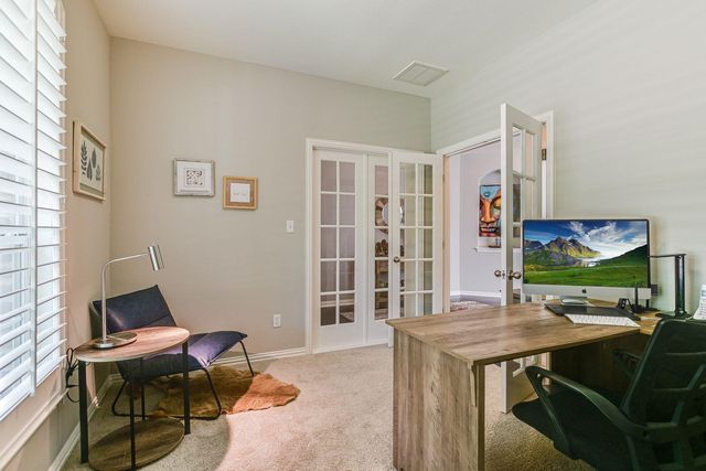 2417 Turtle Mountain BND, Austin, TX 78748