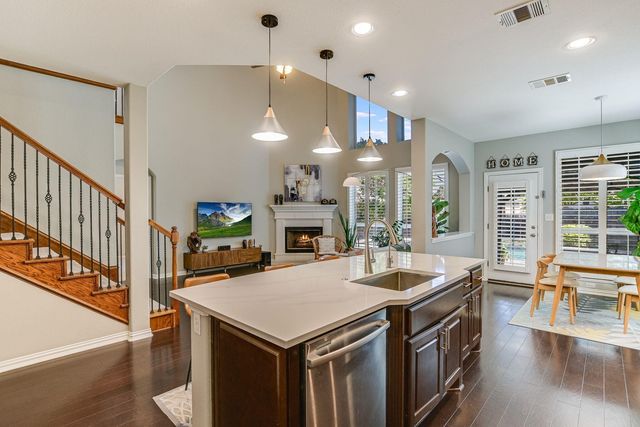 2417 Turtle Mountain BND, Austin, TX 78748