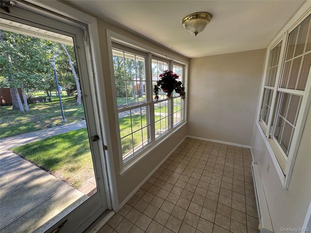167 Ventry Court D, Ridge, NY 11961