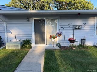 167 Ventry Court D, Ridge, NY 11961