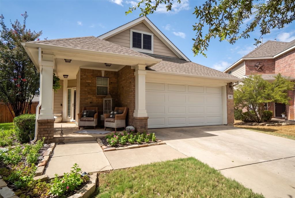 359 Kirby Drive, Lantana, TX 76226 — exterior