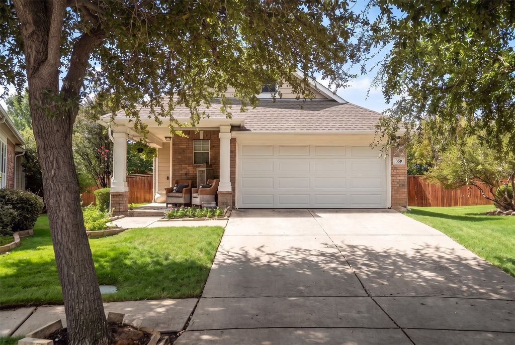 359 Kirby Drive, Lantana, TX 76226 — photo 2