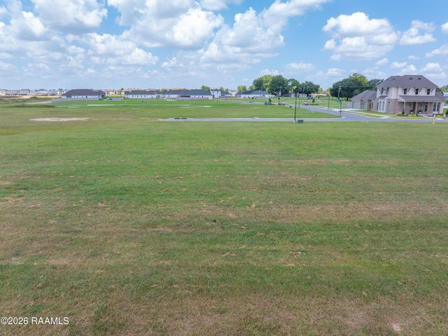 201 Sea Island Lane, Youngsville, LA 70592