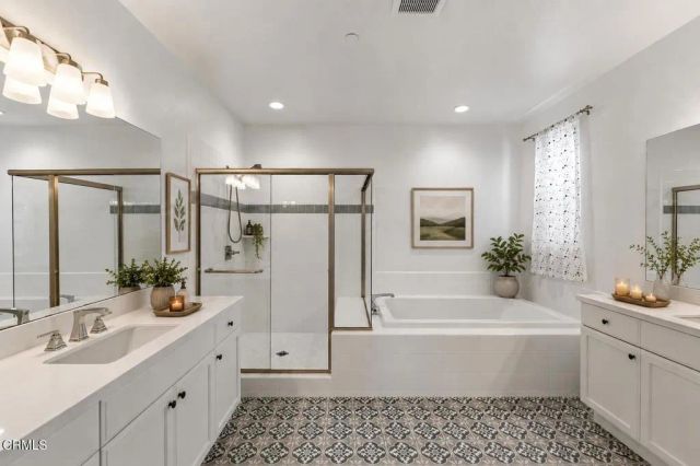 1600 Mulligan Street, Oxnard, CA 93036