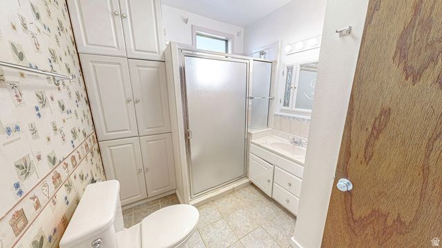 12 W 200 N, Moroni, UT 84646