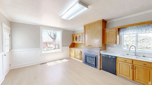 12 W 200 N, Moroni, UT 84646