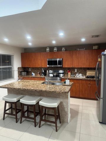 3153 SW 153rd Ave, Miami, FL 33185